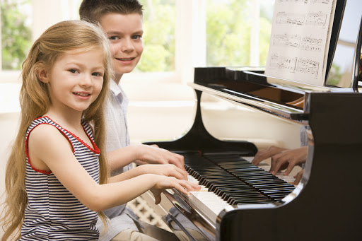 Music lessons VS sports-which will bring the most benefits to your children?